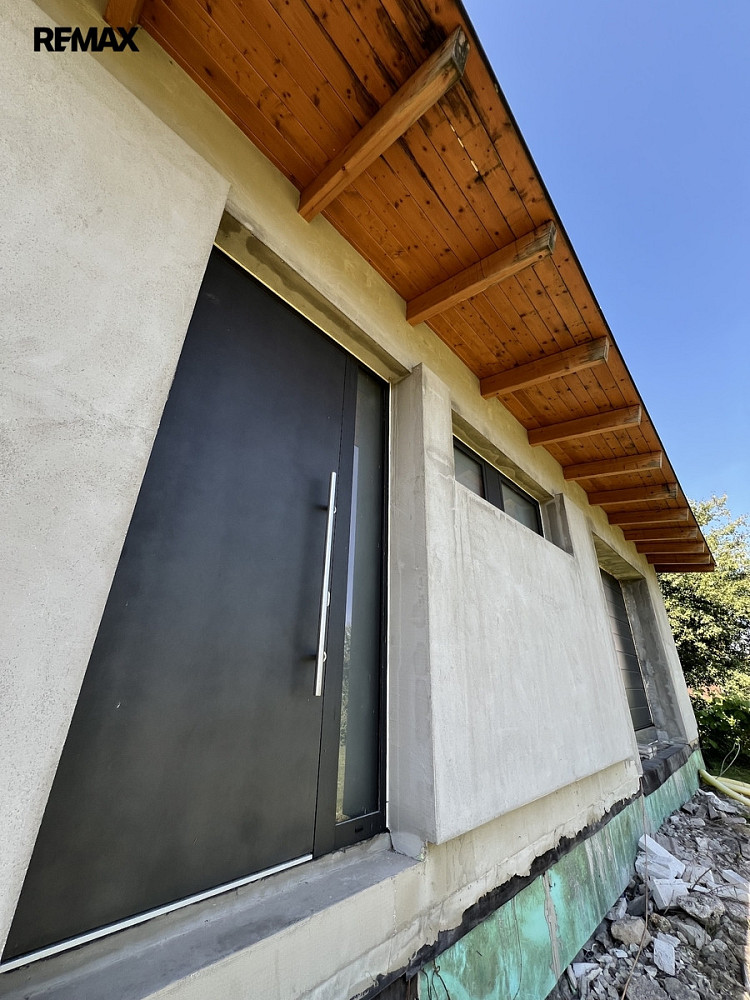 Prodej domu 200 m² s pozemkem 3 023 m² – pohled 4