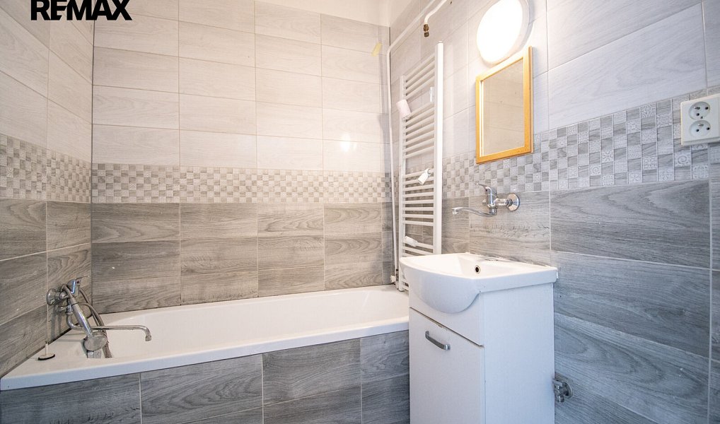 Prodej bytu 2+1 42 m², Velké Březno – náhled fotky 11