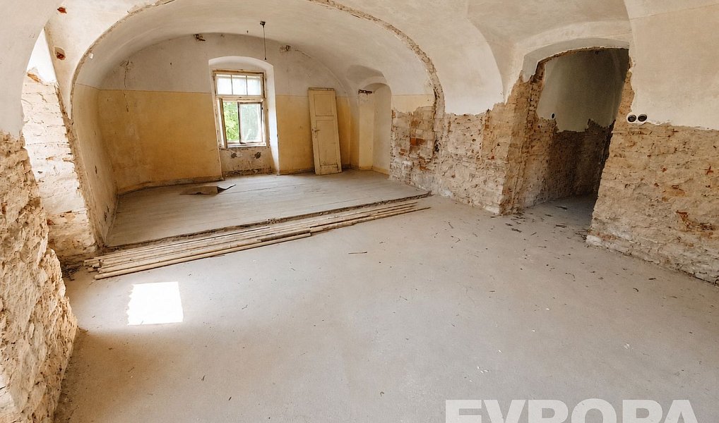 Prodej komerčního objektu (jiného typu) 631 m², Uzeničky – náhled fotky 6