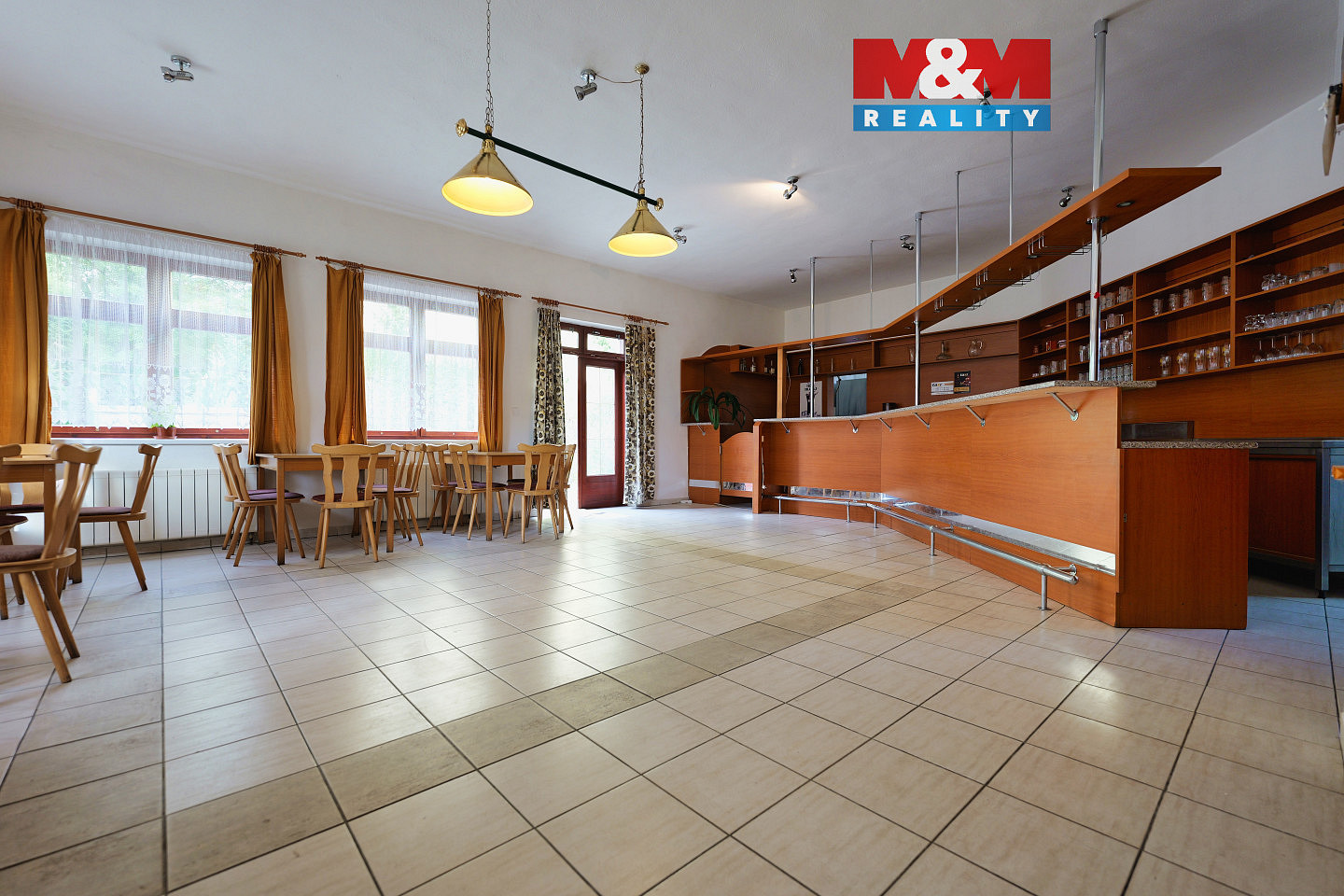 Prodej restaurace 407 m²