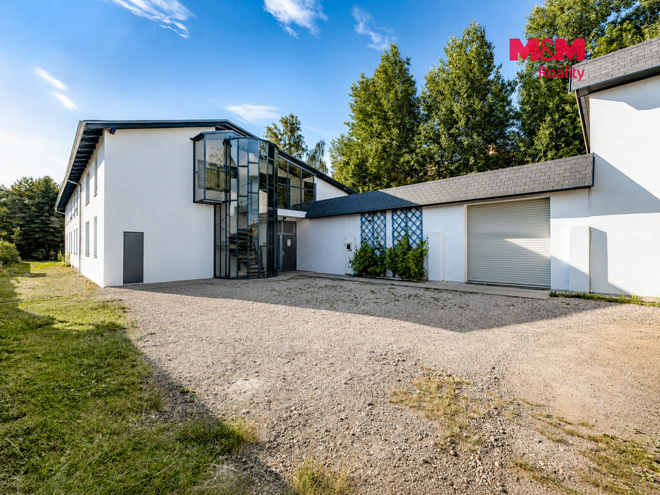 Prodej obchodních prostor 1 200 m² – fotografie 3