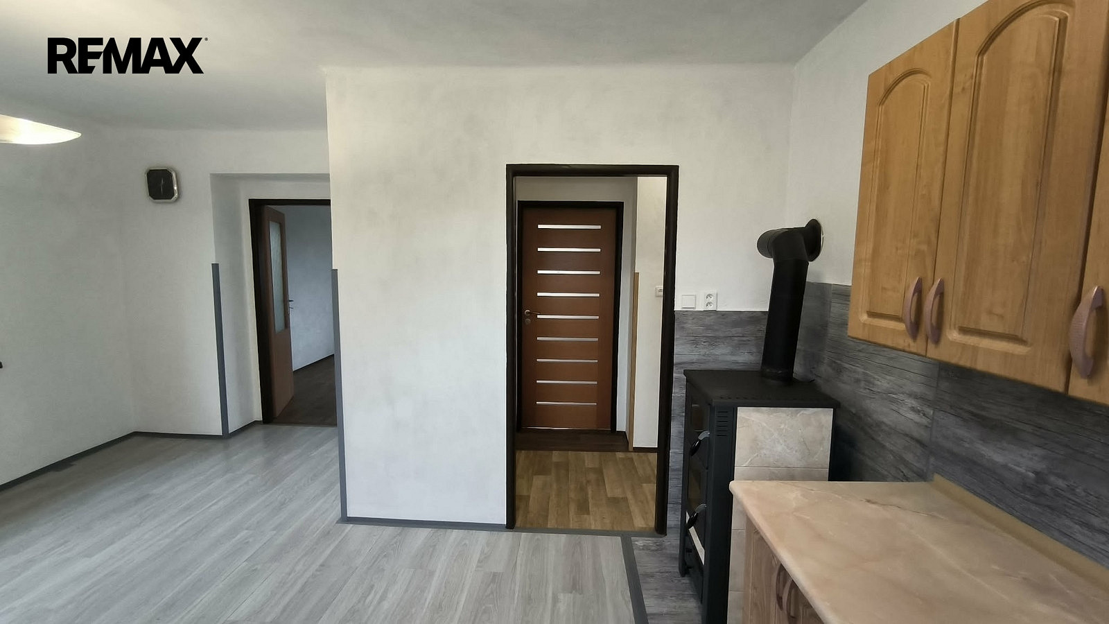 Prodej bytu 2+1 62 m² — photo 2