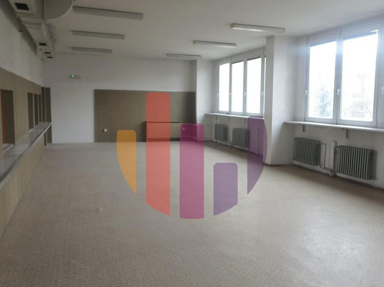 Pronájem kanceláře 102 m² — photo 5