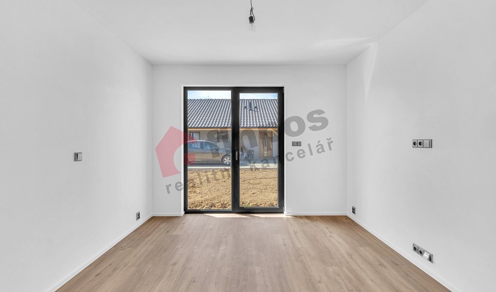 Prodej domu 125 m² s pozemkem 882 m², Moravany – náhled fotky 11
