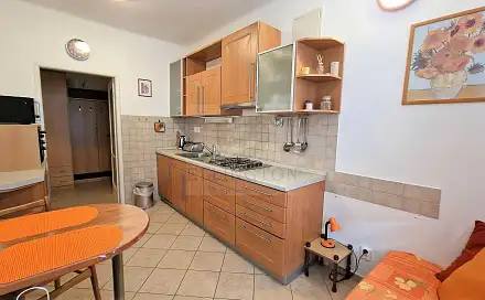Pronájem bytu 1+1 40 m², Karpatská, Praha 10 - Vršovice