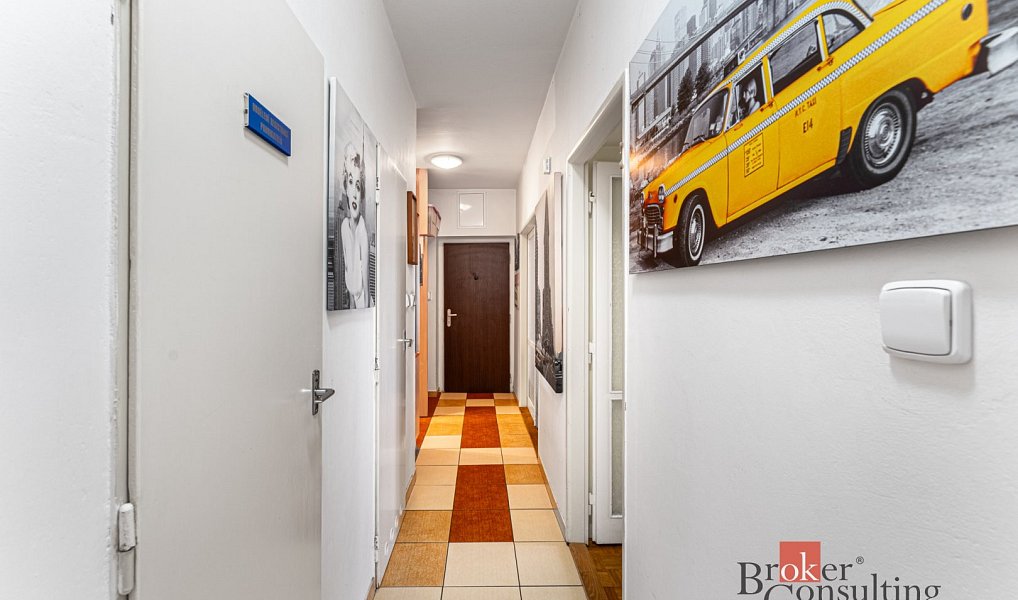 Prodej bytu 4+1 75 m², Praha – náhled fotky 9