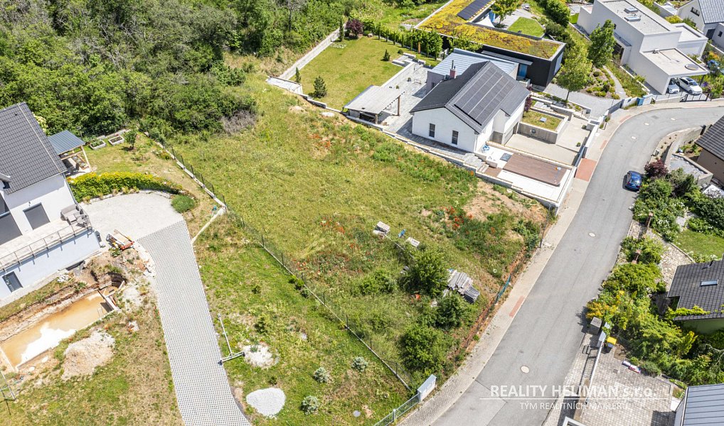 Prodej stavebního pozemku 1 037 m², Hýskov – náhled fotky 8