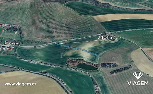 Prodej pole 2 401 m², Litenčice, okres Kroměříž