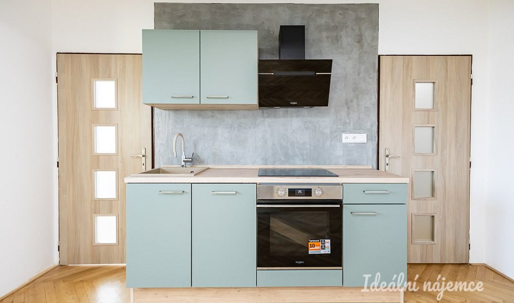 Pronájem bytu 2+kk 36 m², Kolín – náhled fotky 2