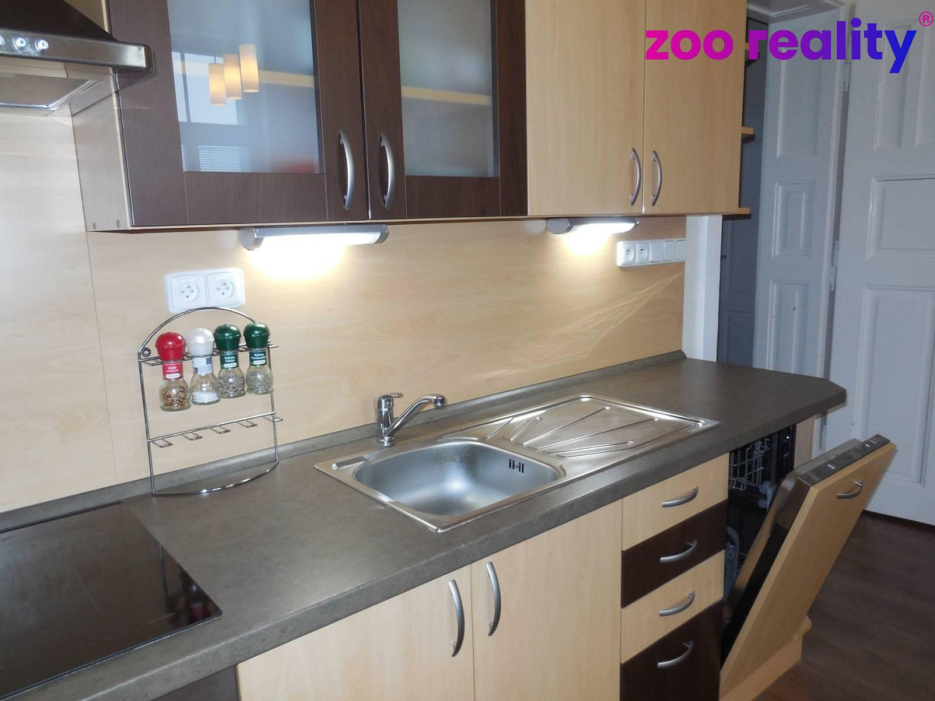 Pronájem bytu 2+kk 57 m² — photo 3