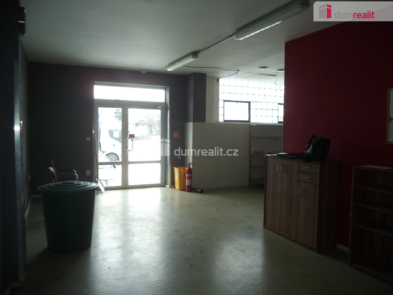 Pronájem obchodních prostor 175 m² — photo 3