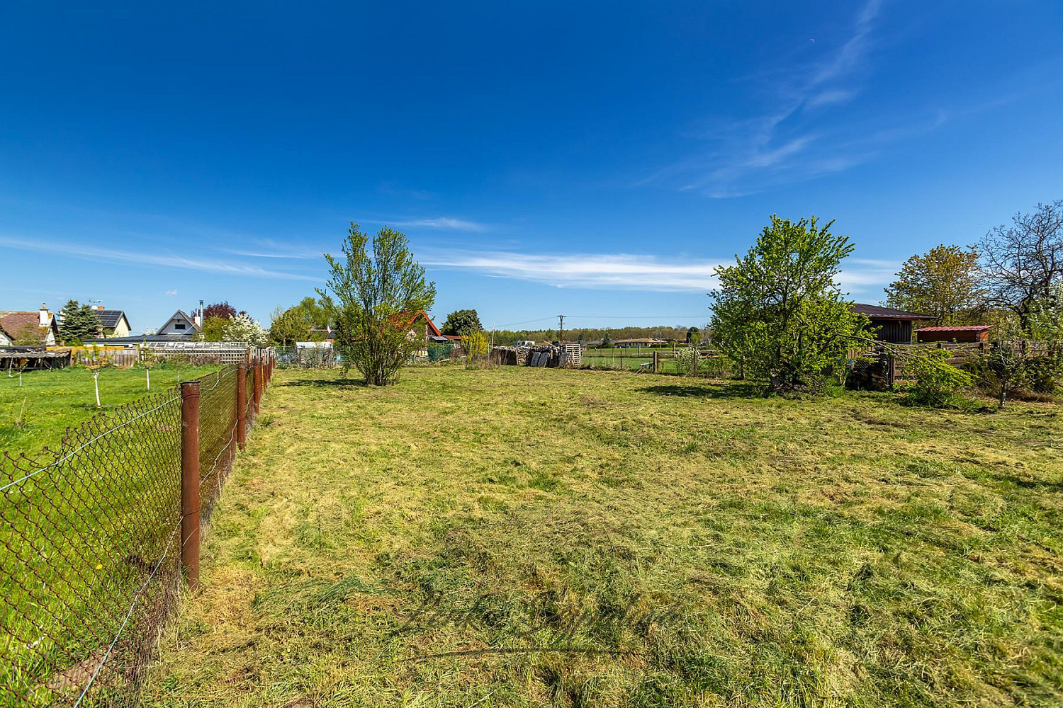 Prodej stavebního pozemku 1 538 m² – fotografie 4