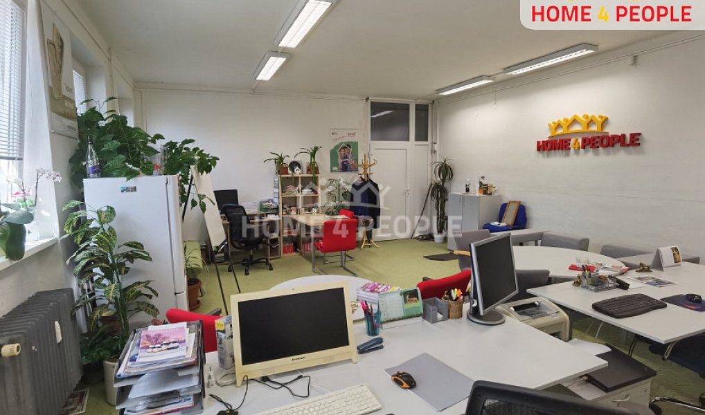 Pronájem obchodních prostor 42 m², Kladno – náhled fotky 4