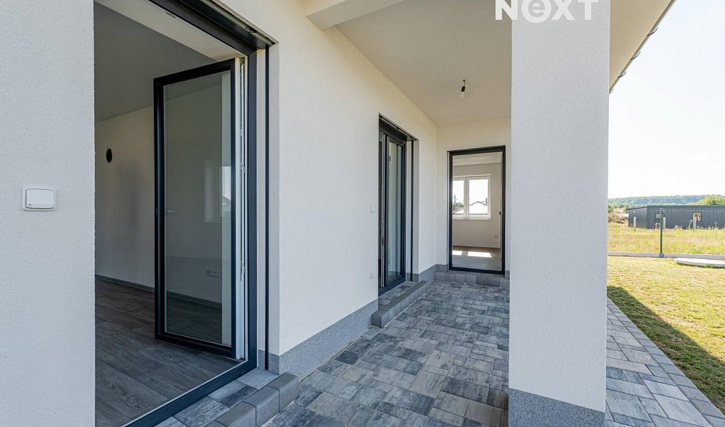Prodej domu 113 m² s pozemkem 718 m², Stolany – náhled fotky 10