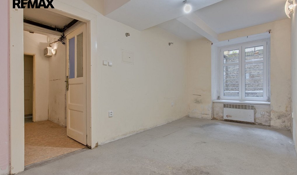 Prodej kanceláře 77 m², Praha – náhled fotky 10