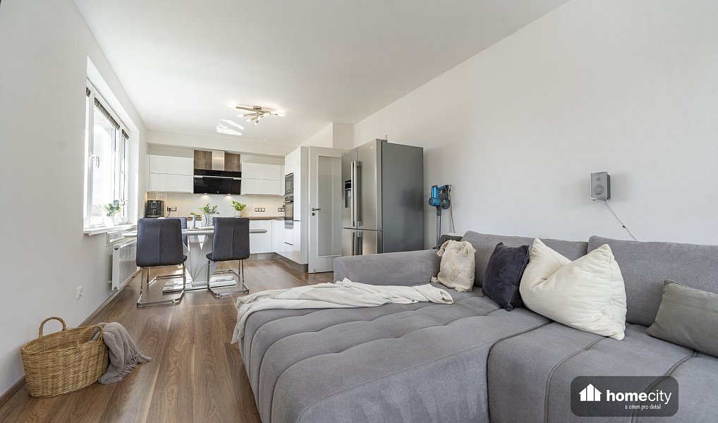 Prodej bytu 3+kk 82 m², Pardubice – náhled fotky 3