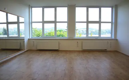 Pronájem kanceláře 45 m², nám. T. G. Masaryka, Zlín