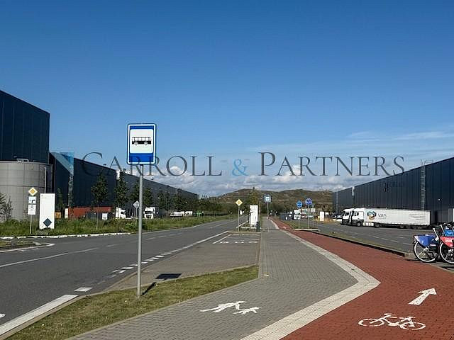 Pronájem skladovacích prostor 4 608 m² – fotografie 4