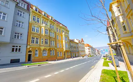 Prodej nájemního domu, činžáku 664 m², Lounská, Teplice