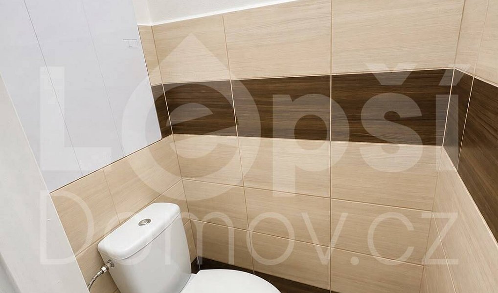 Pronájem bytu 3+1 73 m², Jeseník – náhled fotky 8