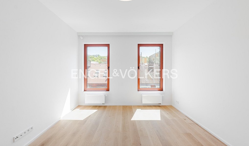 Pronájem bytu 2+kk 40 m², Praha – náhled fotky 2