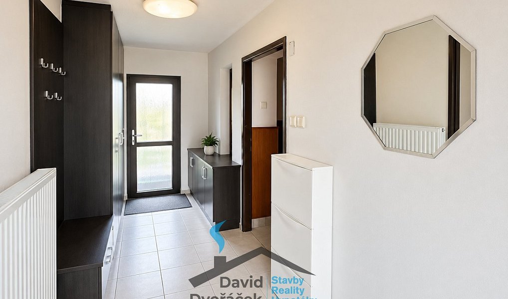 Prodej domu 167 m² s pozemkem 803 m², Hradec Králové – náhled fotky 3