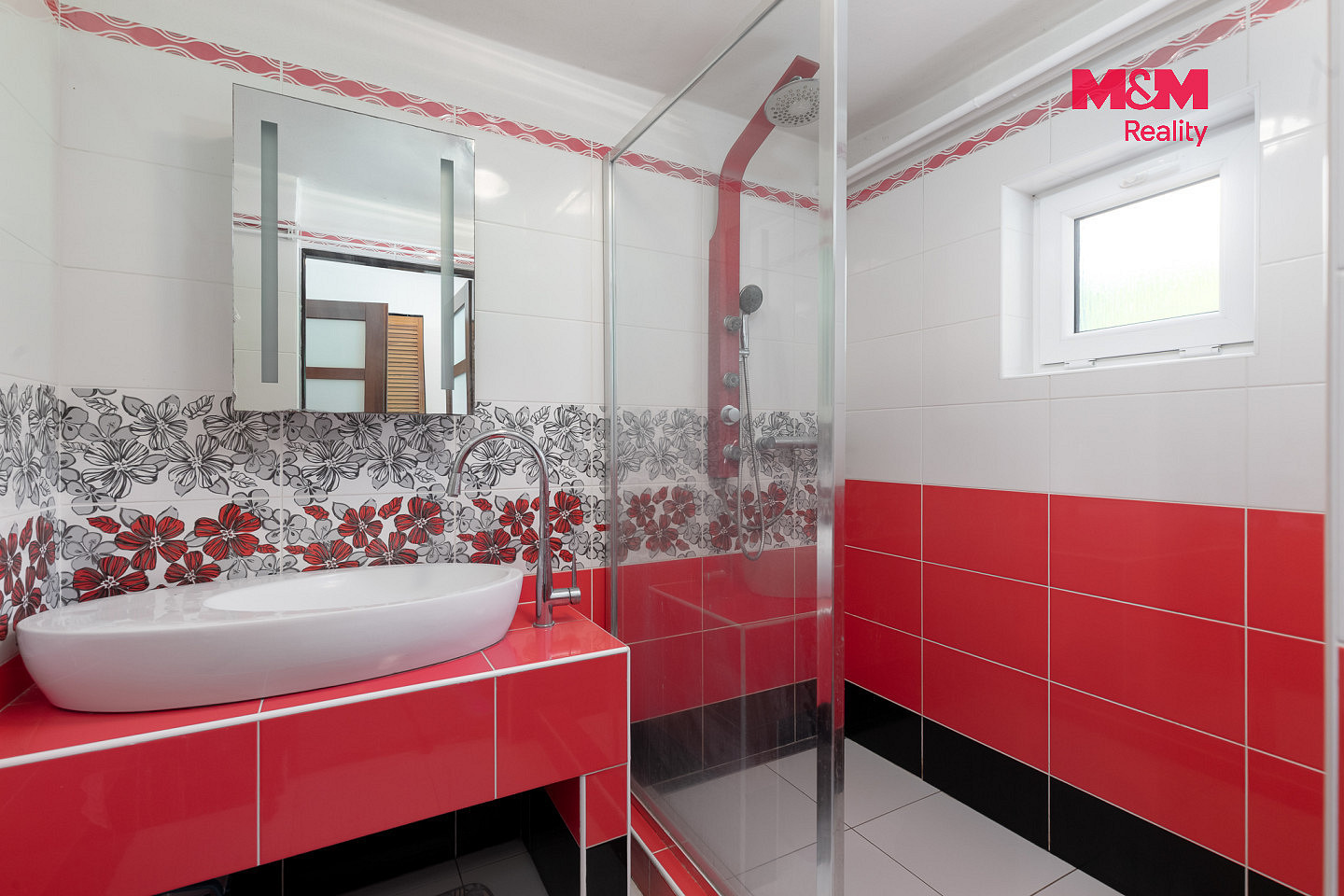 Prodej domu 202 m² s pozemkem 1 002 m² – fotografie 5