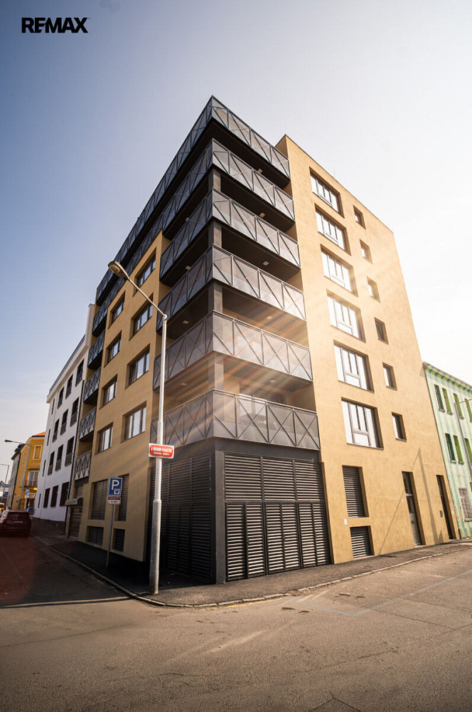 Prodej bytu 2+kk 62 m²