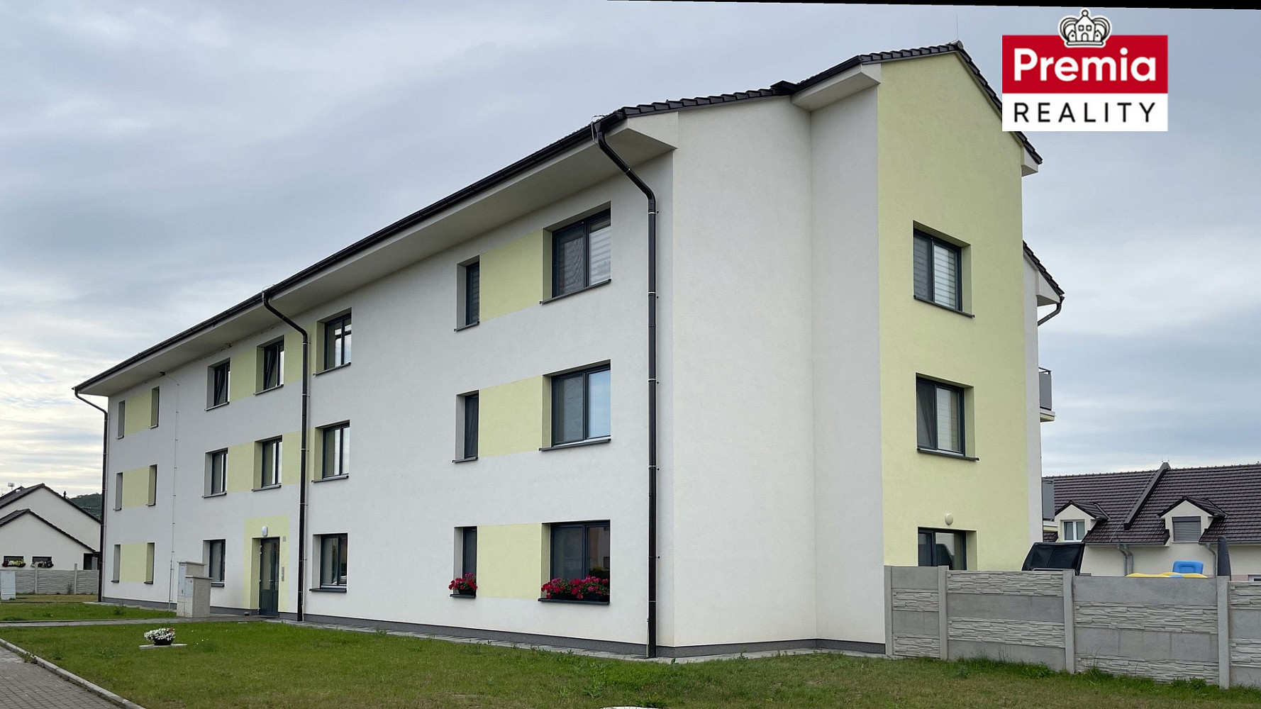 Pronájem bytu 2+kk 64 m² – fotografie 5