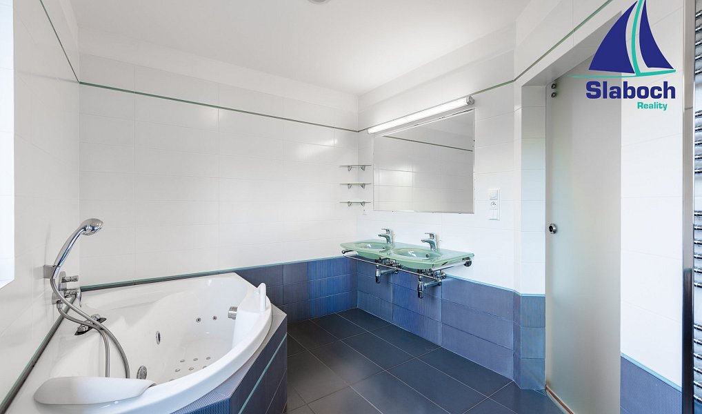 Prodej domu 198 m² s pozemkem 641 m², Praha – náhled fotky 27