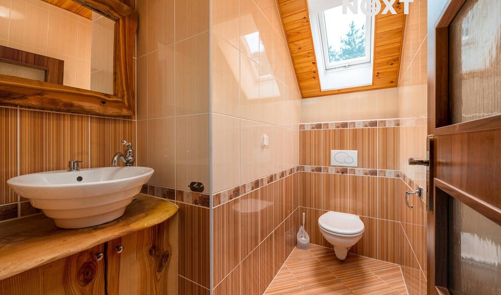 Prodej domu 179 m² s pozemkem 785 m², Slatina – náhled fotky 11