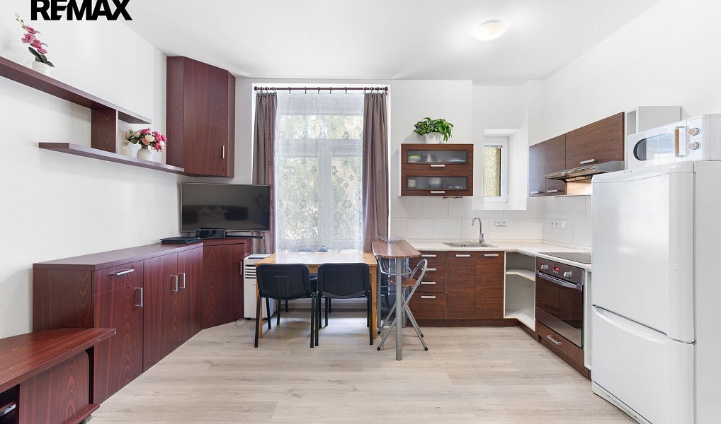 Pronájem bytu 1+kk 33 m², Brno – náhled fotky 2