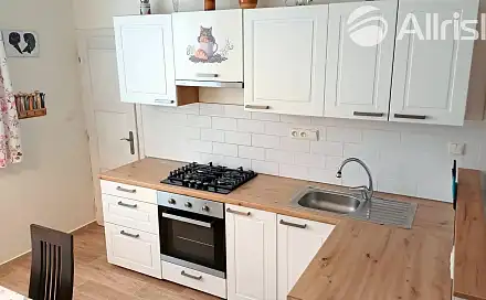 Prodej bytu 2+1 70 m²