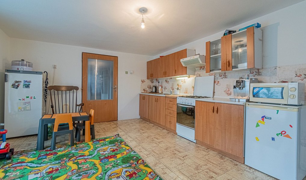 Prodej domu 228 m² s pozemkem 1 326 m², Horní Újezd – náhled fotky 13