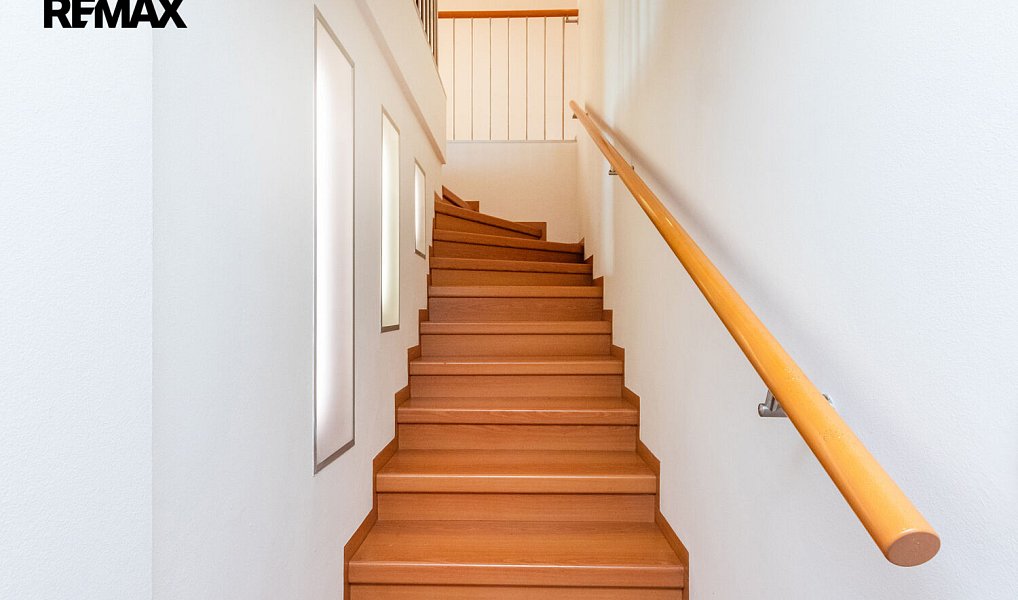 Prodej domu 300 m² s pozemkem 652 m², Praha – náhled fotky 13
