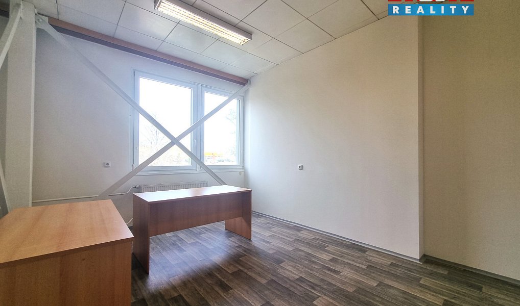 Pronájem kanceláře 18 m², Hodonín – náhled fotky 4