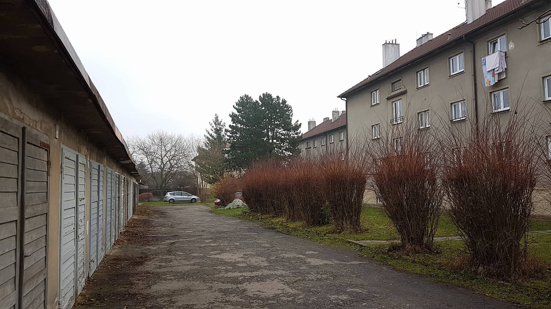 Pronájem Garáže 18 m2 Pardubice – Sezemická. – fotografie 4