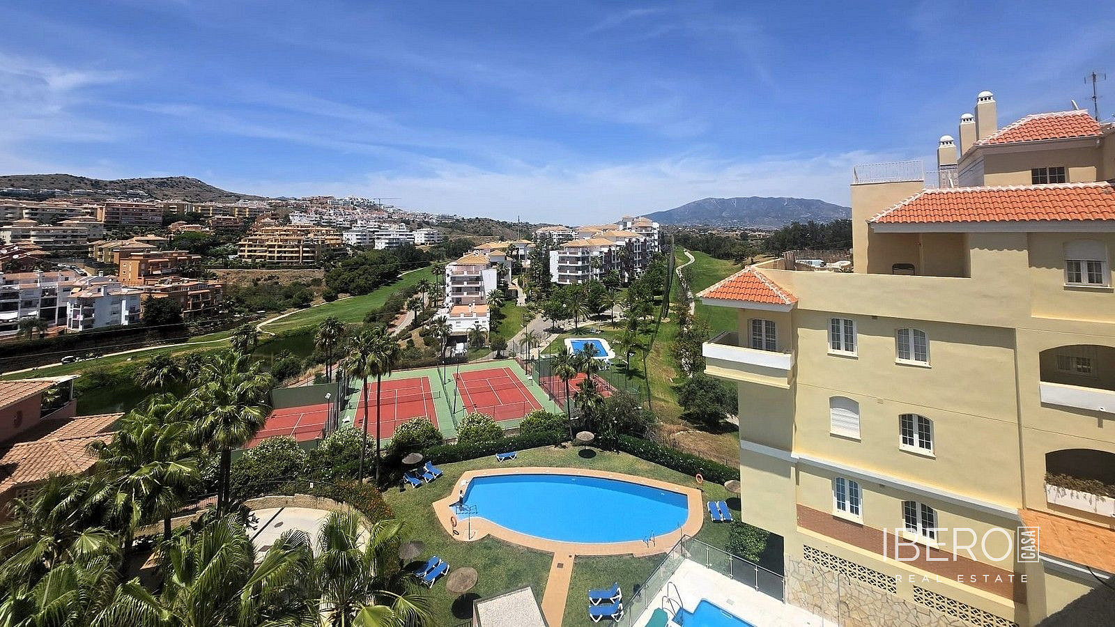 Pis 3+kk – Mijas, Riviera del Sol - Fase VIII, Urbanización Sitio de Calahonda - Vista 3