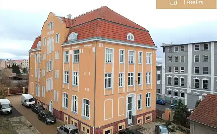 Pronájem kanceláře 20 m², Zemská, Teplice - Trnovany