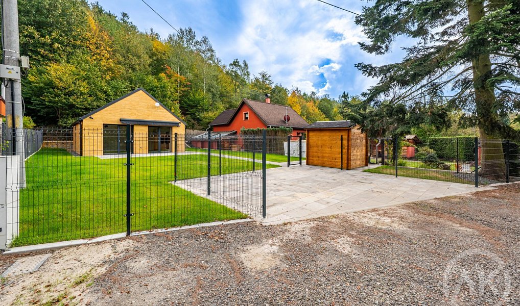 Pronájem chaty/chalupy 48 m² s pozemkem 425 m², Horní Lhota – fotka 1 z 16