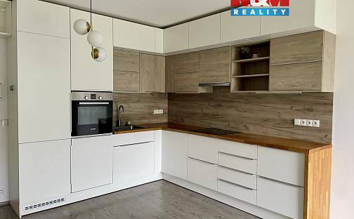 Pronájem bytu 2+kk 61 m², Benediktínská, Kladno