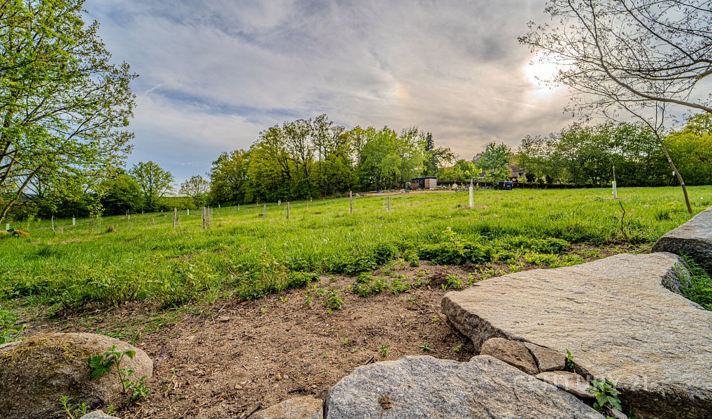 Prodej stavebního pozemku 5 679 m², Vysoký Chlumec – náhled fotky 10