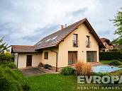 Prodej domu 303�m2 s pozemkem 1�464�m2