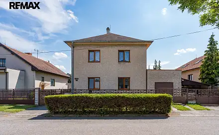 Prodej domu 150 m² s pozemkem 700 m², Smetanova, Brandýs nad Labem-Stará Boleslav - Brandýs nad Labem, okres Praha-východ