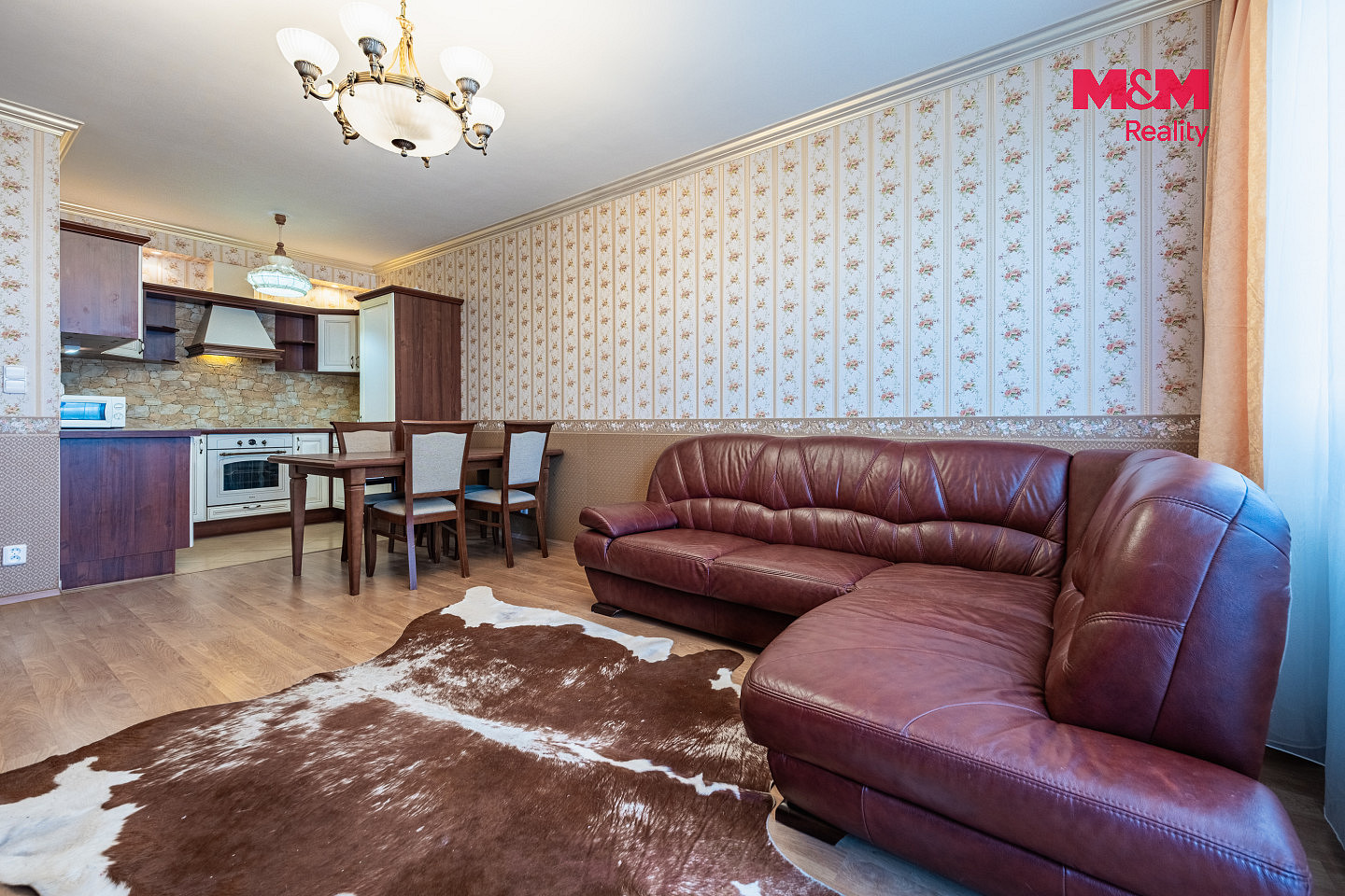 Pronájem bytu 2+kk 60 m² – fotografie 2