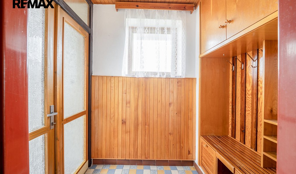Prodej domu 210 m² s pozemkem 142 m², Vimperk – náhled fotky 23