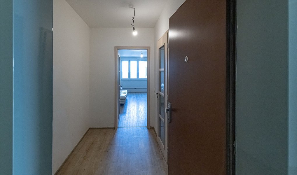 Prodej bytu 1+kk 33 m², Praha – náhled fotky 9