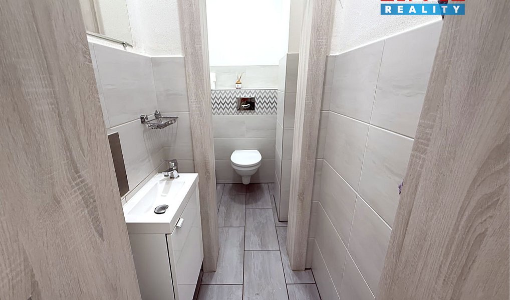 Pronájem kanceláře 35 m², Karviná – náhled fotky 9