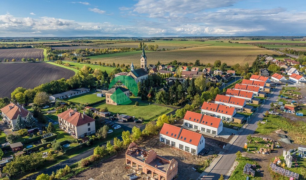 Prodej pozemku, 619 m², Veleliby - Nymburk, Dvory