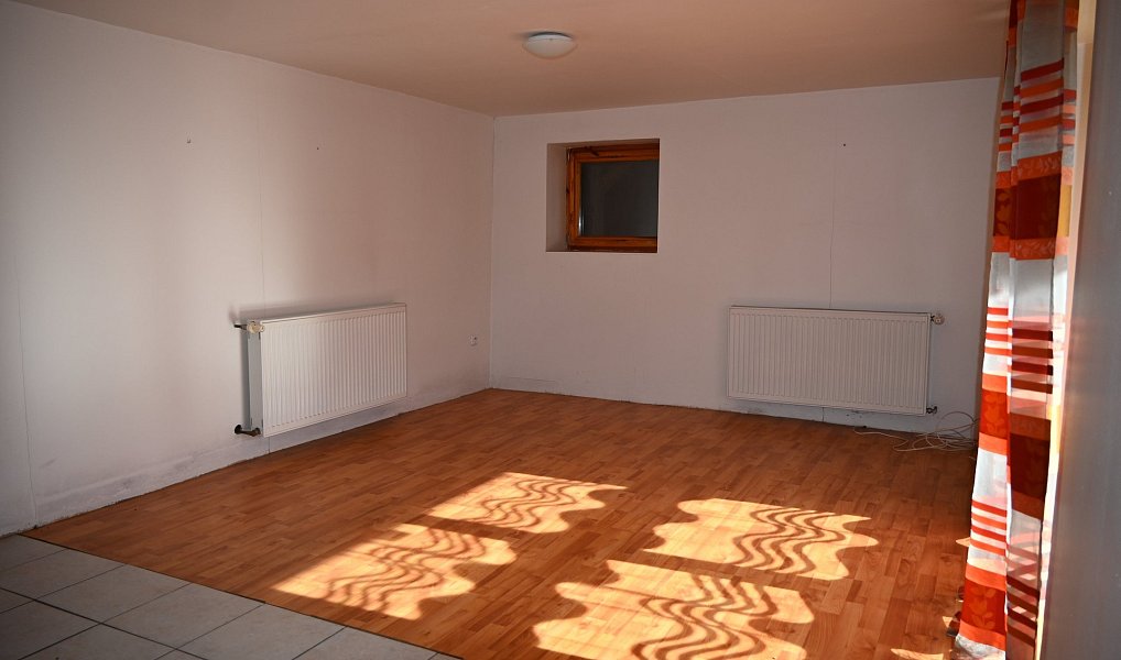 Prodej domu 302 m² s pozemkem 800 m², Oborná – náhled fotky 12